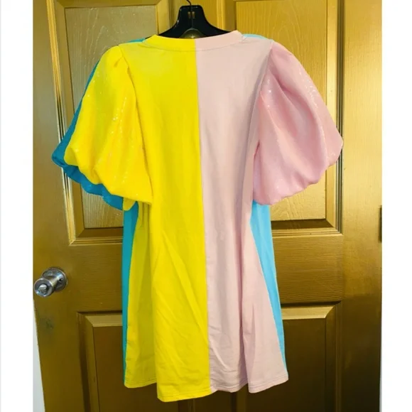 Queen of Sparkles LARGE sequin puff sleeve/ color block dress - Picture 2 of 2